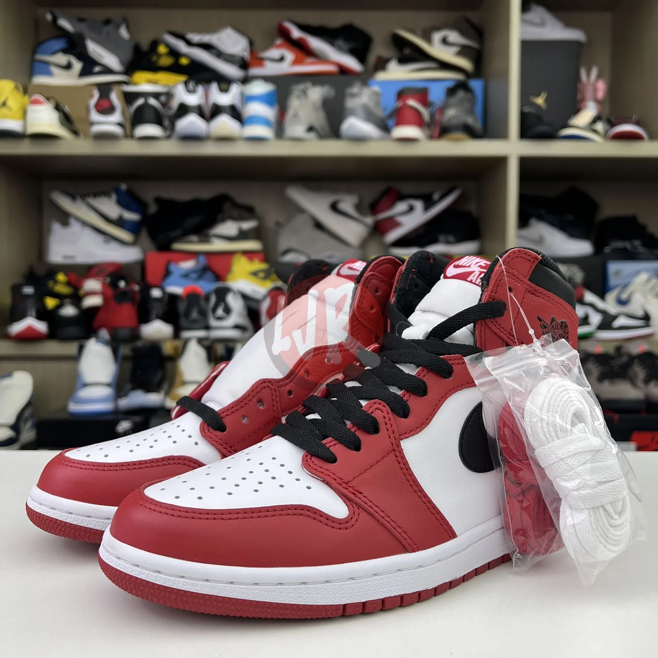 Air Jordan 1 Retro Chicago 2015 555088 101 Ljr Sneakers (7) - bc-ljr.net