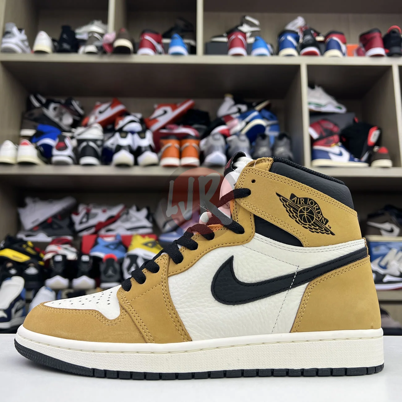 Air Jordan 1 Retro High Rookie Of The Year 555088 700 Ljr Sneakers (99) - bc-ljr.net