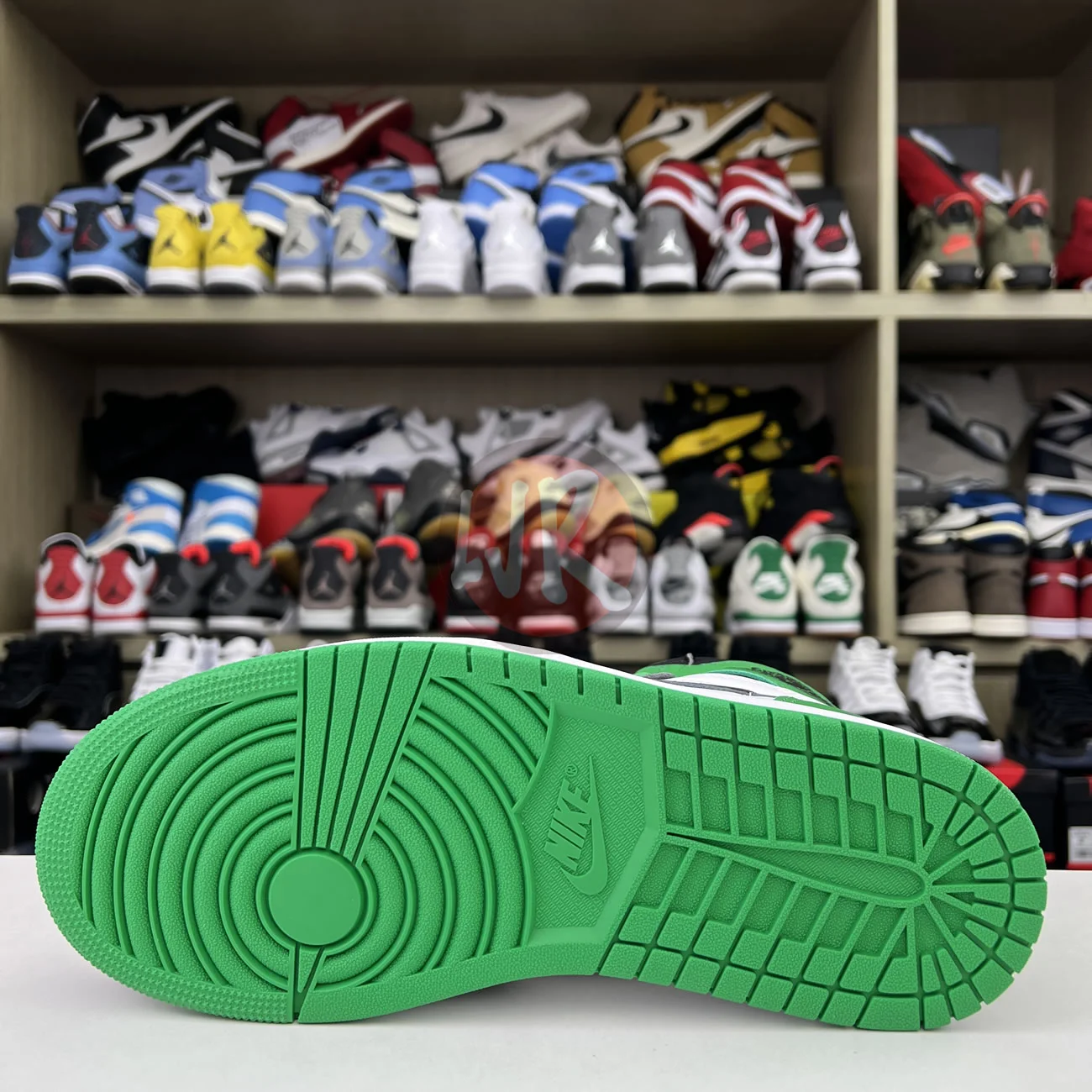 Air Jordan 1 Retro High Og Lucky Green Dz5485 031 Ljr Sneakers (3) - bc-ljr.net